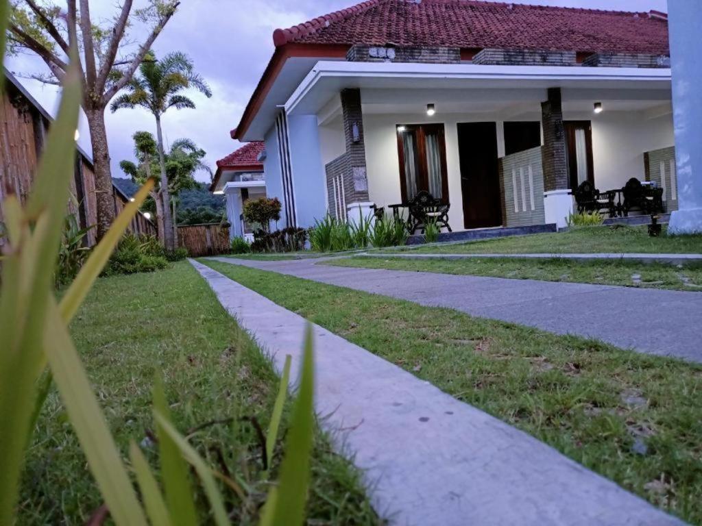Sapak Bungalow Selong Belanak Exterior foto